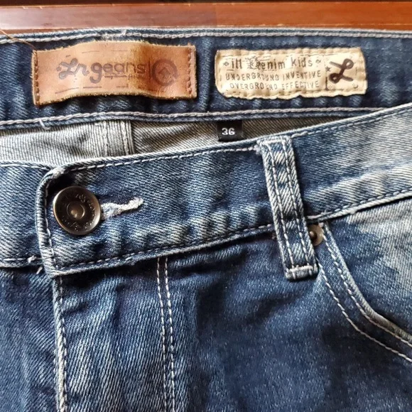 LRG Men's Blue Jeans. Size W 36 L 31 - Picture 2 of 5